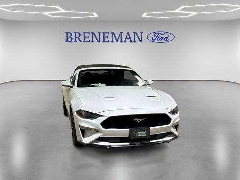 Used 2020 Ford Mustang GT Premium image 3