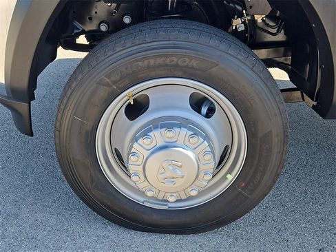 New 2026 RAM 5500 Tradesman w/ Chrome Appearance Group image 13