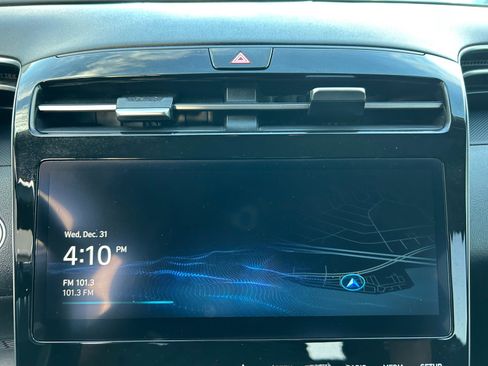 Used 2024 Hyundai Tucson Blue image 27