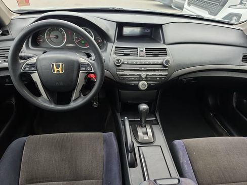 Used 2009 Honda Accord LX-P image 7