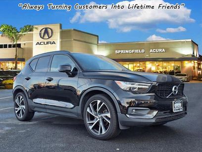 Used 2019 Volvo XC40 T5 R-Design