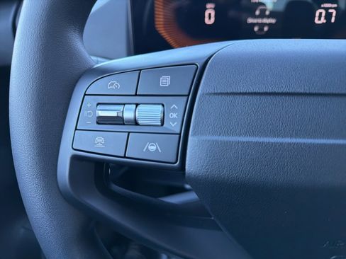 New 2025 Kia K4 LX image 36