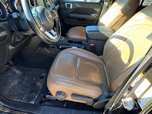 Used 2020 Jeep Wrangler Unlimited Rubicon image 16