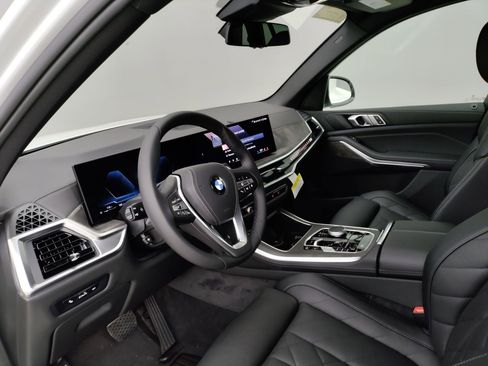 New 2026 BMW X5 sDrive40i w/ Parking Assistance Package image 14