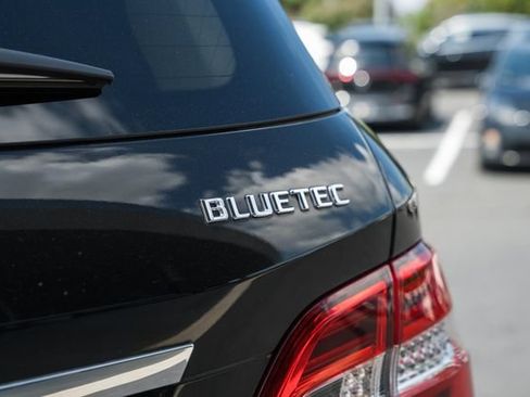 Used 2013 Mercedes-Benz ML 350 BlueTEC 4MATIC image 8