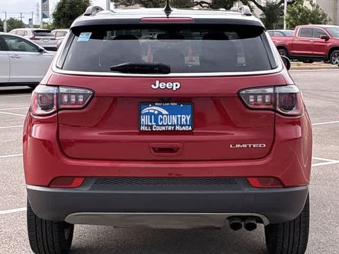 Used 2018 Jeep Compass Limited w/ Navigation Group FWD image 5