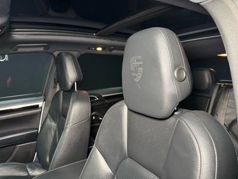 Used 2014 Porsche Cayenne AWD/4WD image 43