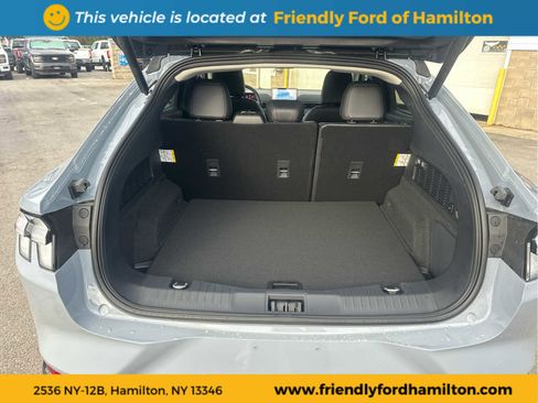 Used 2025 Ford Mustang Mach-E Premium w/ Sport Appearance Package image 38