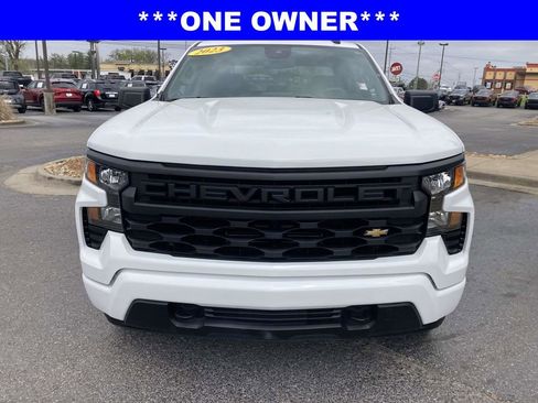 Used 2023 Chevrolet Silverado 1500 Custom RWD image 9