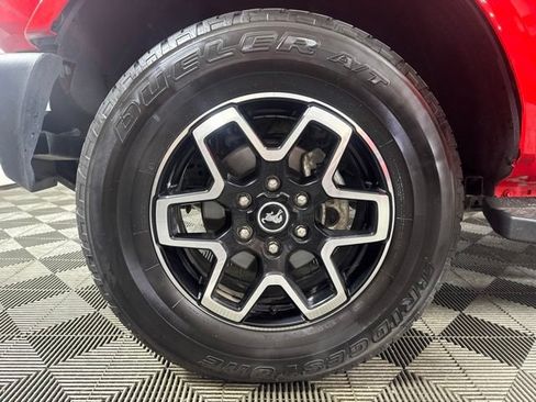 Certified 2023 Ford Bronco Outer Banks AWD/4WD image 10