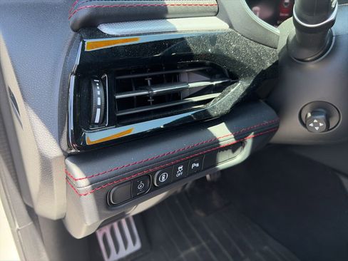 Used 2023 Acura MDX A-Spec image 15