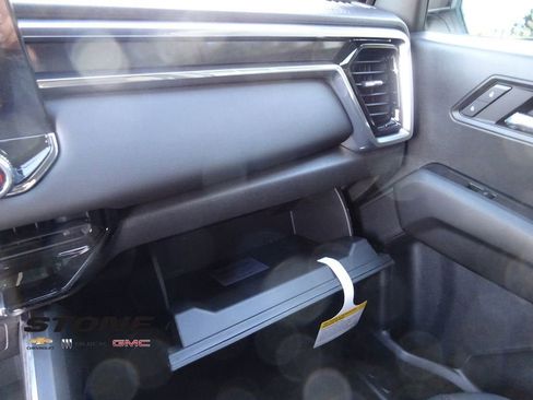 New 2026 GMC Canyon Elevation w/ Convenience Package image 28