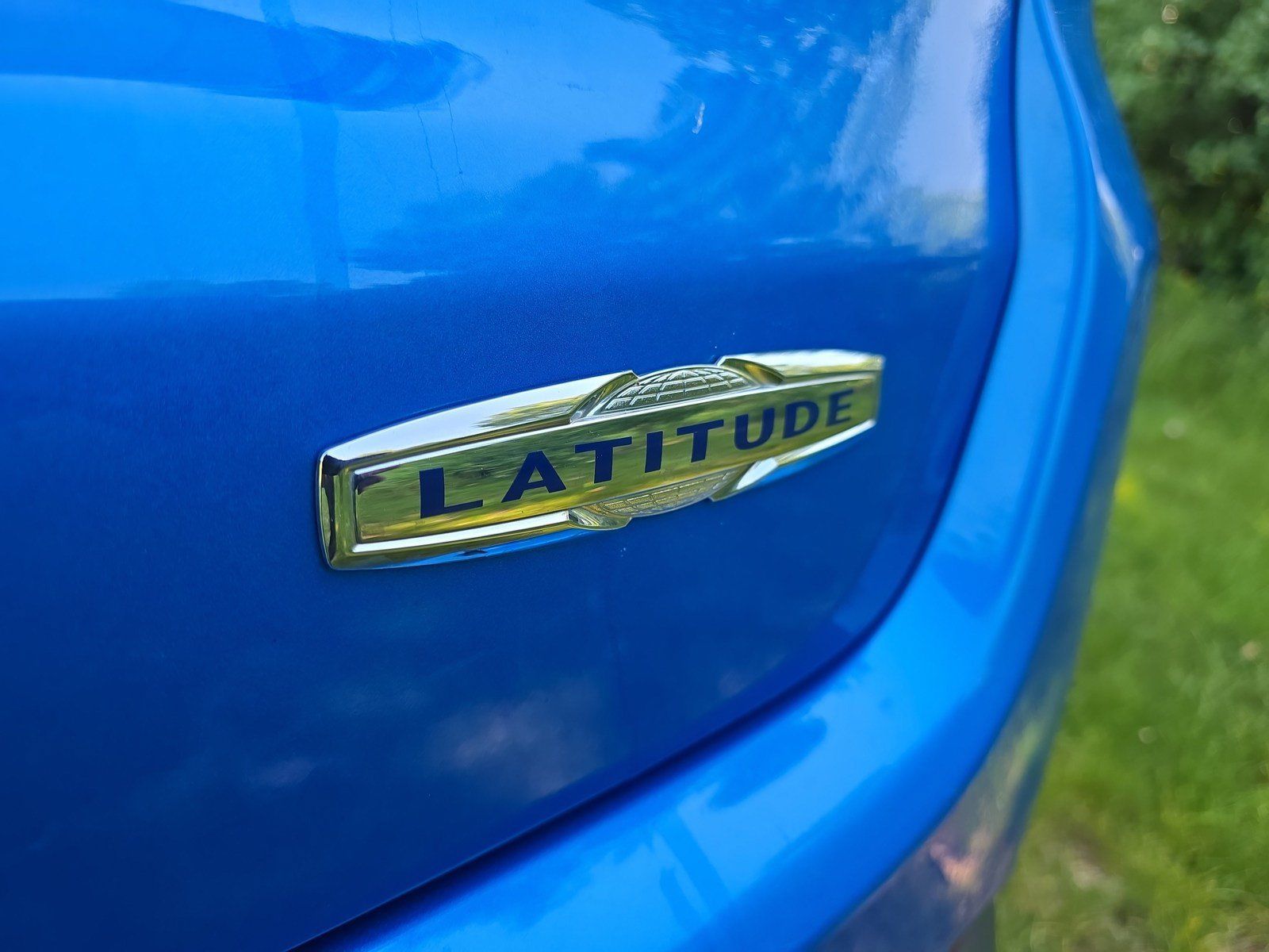 Used 2024 Jeep Compass Latitude AWD/4WD image 9