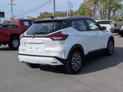Used 2023 Nissan Kicks SV
