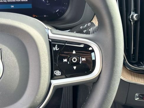 New 2026 Volvo XC60 B5 Plus w/ Protection Package Premier image 26