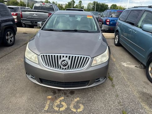 Used 2010 Buick LaCrosse CXL FWD image 3