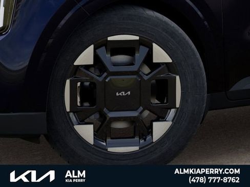 New 2026 Kia Carnival EX FWD image 9