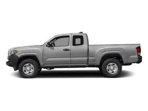 Used 2017 Toyota Tacoma SR AWD/4WD image 69