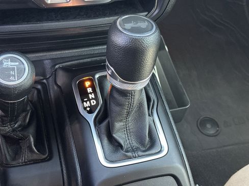 Certified 2023 Jeep Wrangler Sport AWD/4WD image 27