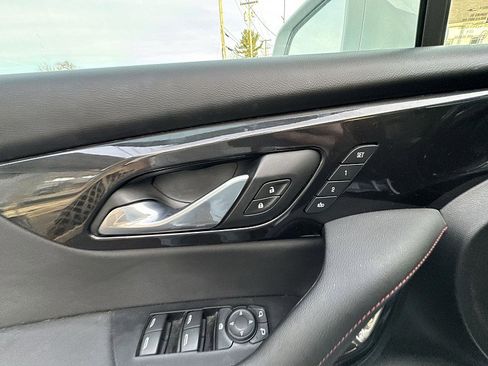 Used 2019 Chevrolet Blazer RS image 11