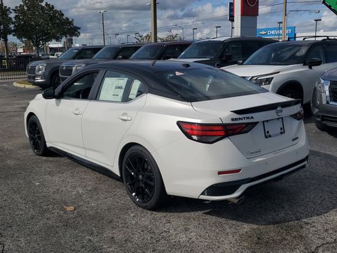 New 2025 Nissan Sentra SR w/ SR Premium Package image 6