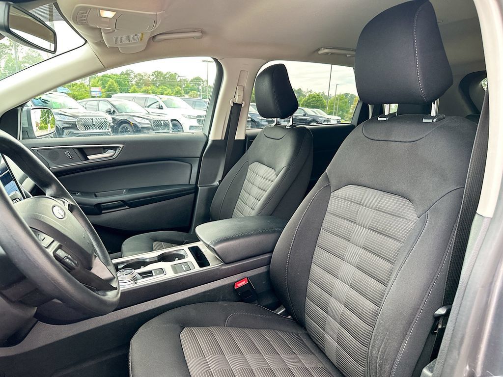 Used 2023 Ford Edge SEL w/ Convenience Package AWD/4WD image 8