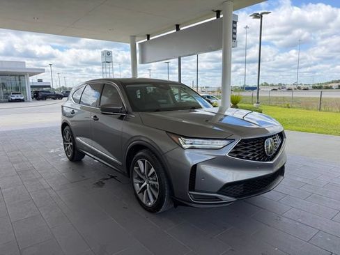 Used 2025 Acura MDX FWD w/ Technology Package image 4