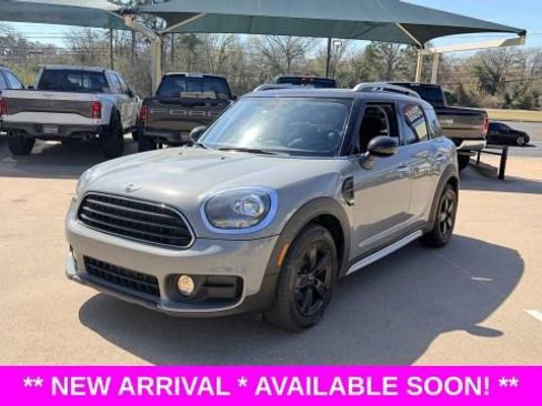 Used 2017 MINI Cooper Countryman image 1