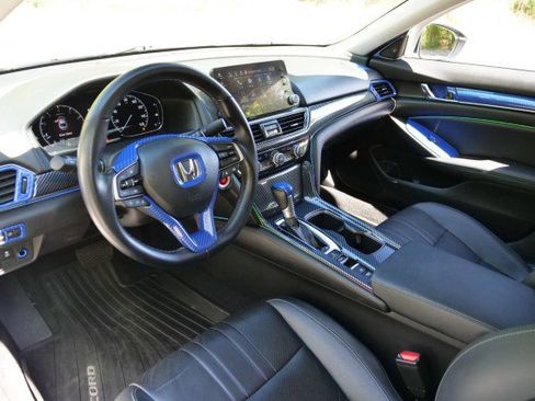 Used 2021 Honda Accord EX-L image 2