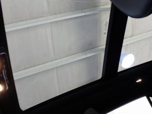 Used 2024 Mercedes-Benz GLC 300 image 21