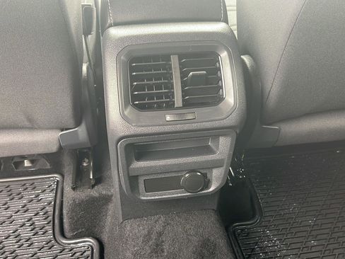 Used 2024 Volkswagen Tiguan S AWD/4WD image 14