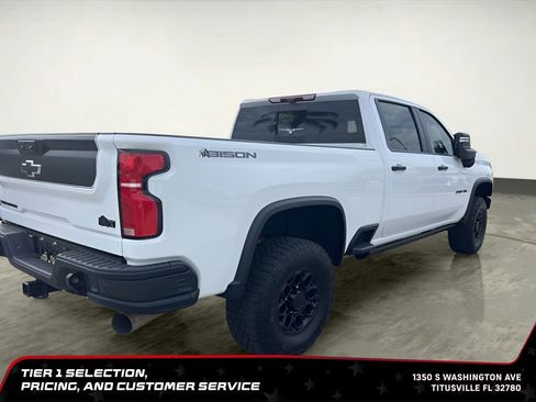Used 2024 Chevrolet Silverado 2500 ZR2 w/ ZR2 Bison Edition AWD/4WD image 6
