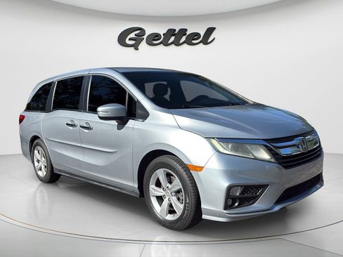 Used 2018 Honda Odyssey EX image 3