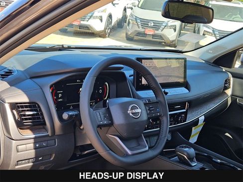 New 2026 Nissan Rogue Platinum w/ Platinum Premium Package image 13