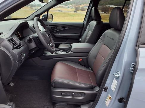 New 2026 Honda Ridgeline Black Edition image 15