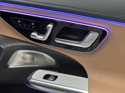 New 2026 Mercedes-Benz E 53 AMG e 4MATIC Sedan image 18