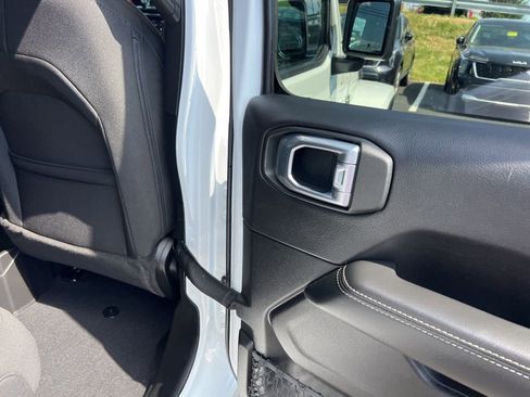 Used 2023 Jeep Wrangler Sahara w/ Cold Weather Group image 48