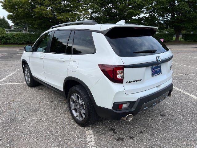 Used 2023 Honda Passport TrailSport image 7