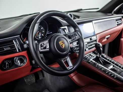 Used 2021 Porsche Macan GTS AWD/4WD image 19