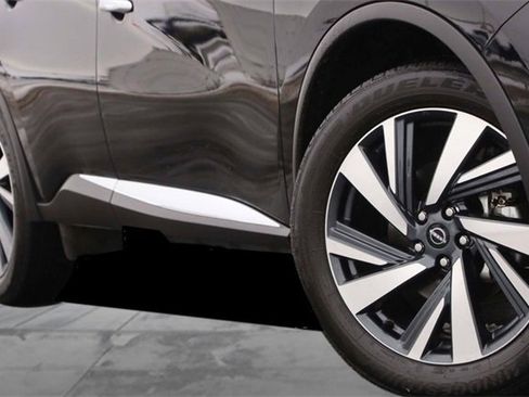 Certified 2024 Nissan Murano SL image 3