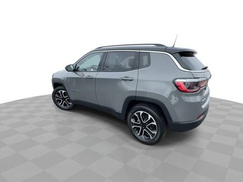 Used 2022 Jeep Compass Limited w/ Sun and Sound Group image 6