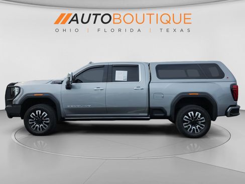 Used 2025 GMC Sierra 2500 Denali Ultimate w/ Max Trailering Package AWD/4WD image 2