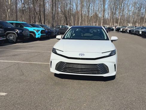 New 2026 Toyota Camry XLE image 3