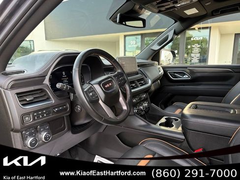 Used 2024 GMC Yukon AT4 w/ Technology Package AWD/4WD image 30