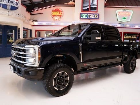 Used 2024 Ford F250 King Ranch w/ Tremor Off-Road Package image 2