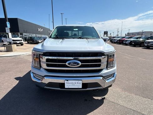 Used 2022 Ford F150 Lariat w/ FX4 Off-Road Package AWD/4WD image 2