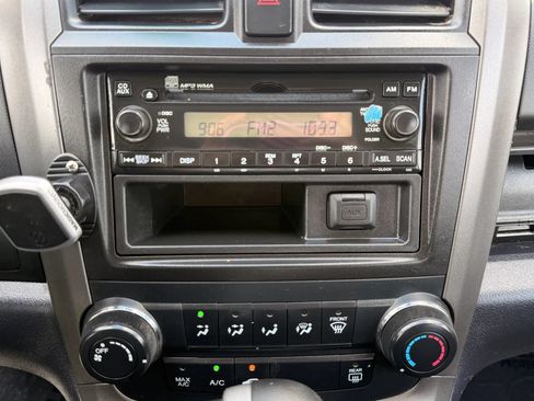 Used 2011 Honda CR-V LX image 25