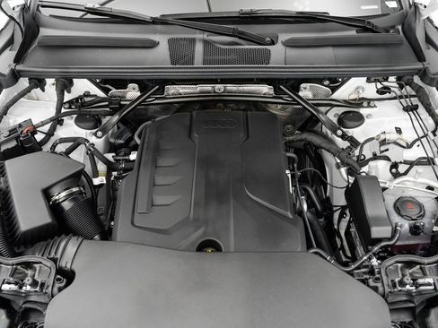 New 2025 Audi Q5 Premium image 24