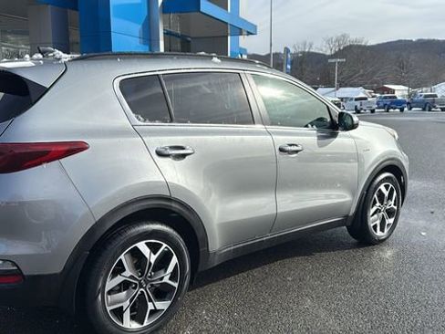 Used 2020 Kia Sportage EX w/ Option Group 15 image 6