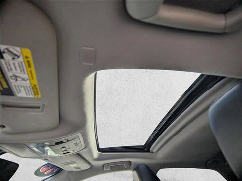 Used 2019 Lexus RX 450h AWD w/ Navigation Package image 17